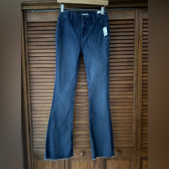 Level Up Slit Slim flare Jeans NWOT night sky - Picture 3 of 4